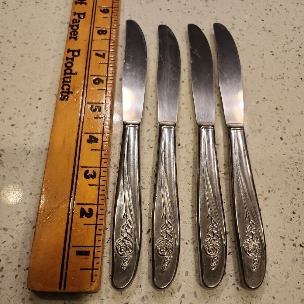 4 Oneida Custom Stainless butter knife Flatware Dessert Roseanne Rose 1991 8.5"